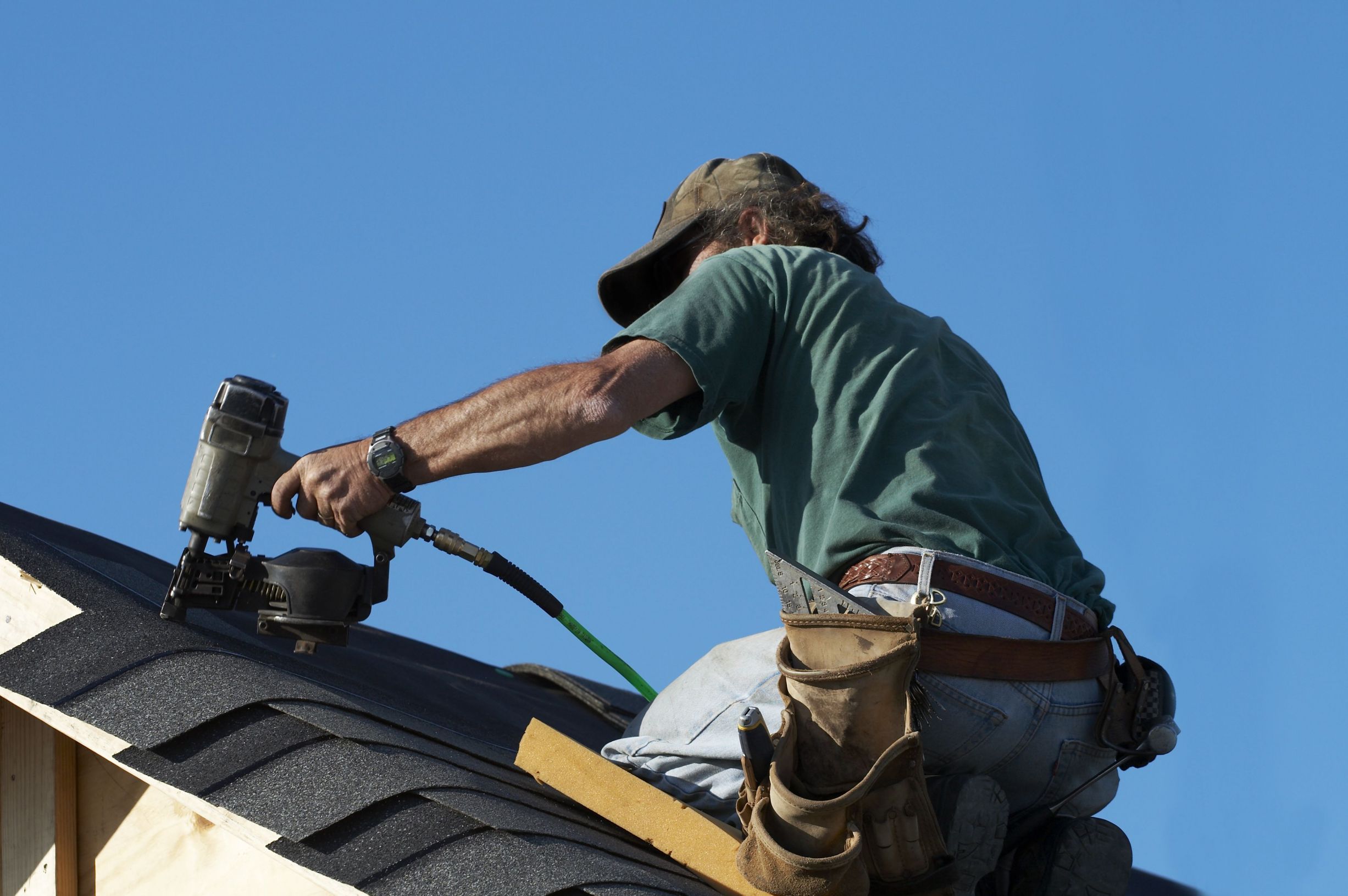Getting Tile Roofing Services from a Professional